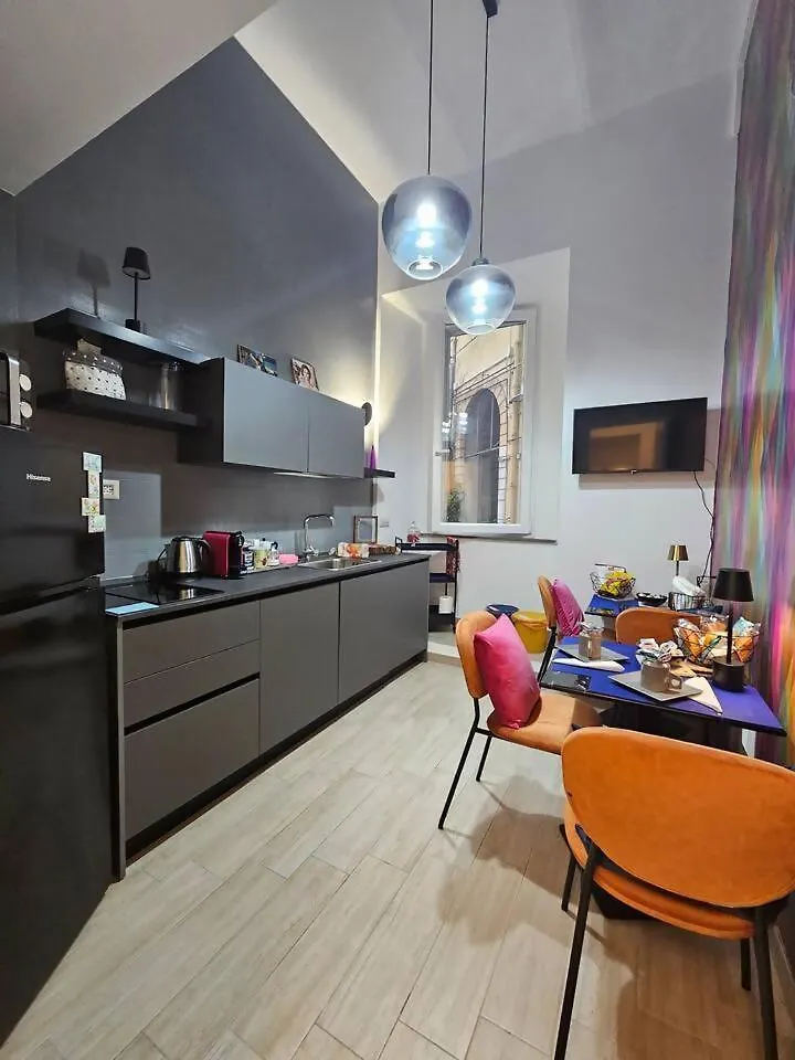 Daymoon House Vanvitelli, Napoli 0*,